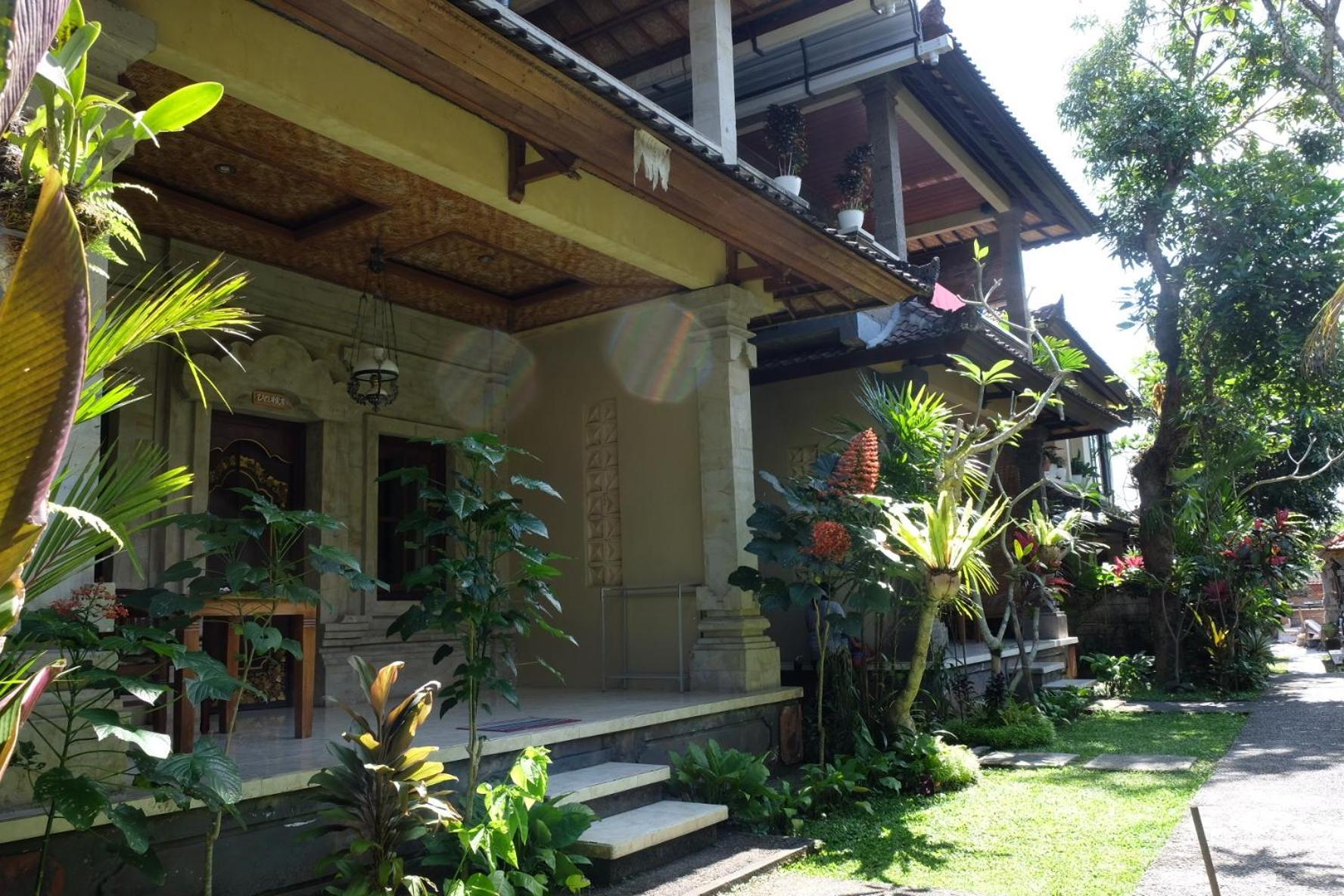 Suastika Guest House Ubud Exteriör bild